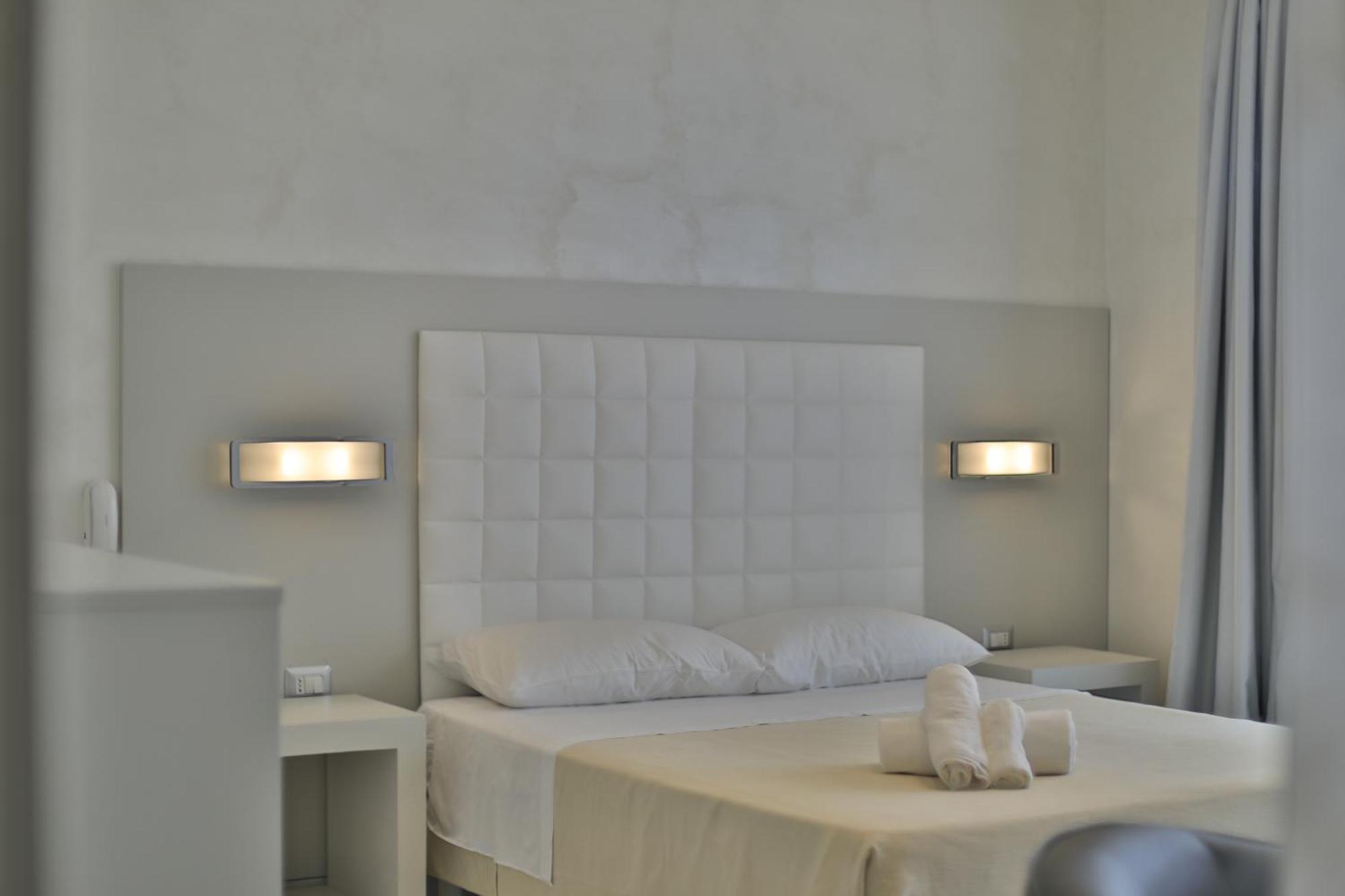 Riviera Luxury Rooms Порто-Чезарео Экстерьер фото